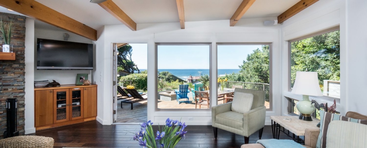 Rancho del Mar living room.